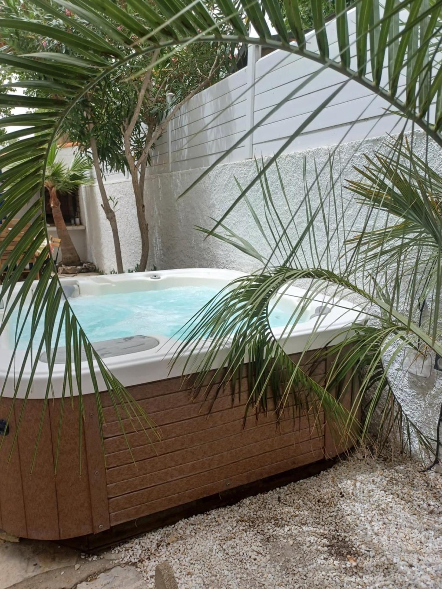 Appartement Avec Jardin Et Spa Valras-Plage Ngoại thất bức ảnh